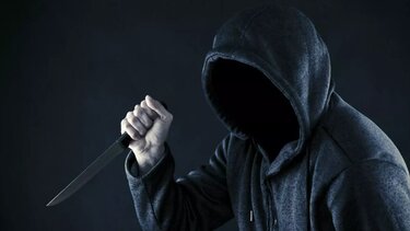 Προφυλακιστέος ο 16χρονος δράστης της επίθεσης με μαχαίρι στην Πάρο