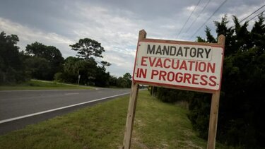 Φλόριντα: Αναβαθμίστηκε σε τυφώνα επιπέδου τέσσερα ο Ιντάλια