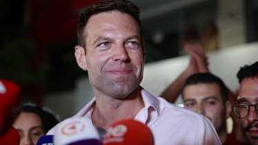 Νέα εποχή στον ΣΥΡΙΖΑ: Νέος πρόεδρος ο Στέφανος Κασσελάκης- Στις 12 η συνάντηση με τον Αλ. Τσίπρα