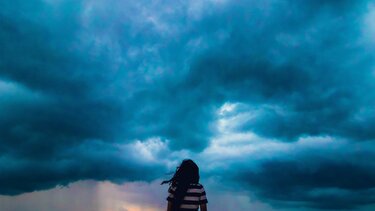 Μικρή πτώση της θερμοκρασίας σήμερα - Πού αναμένονται τοπικές καταιγίδες