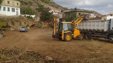 ‘Εναρξη εργασιών ανάπλασης κοινόχρηστου χώρου και δημιουργίας Παιδικής Χαράς, στο Κολυμπάρι