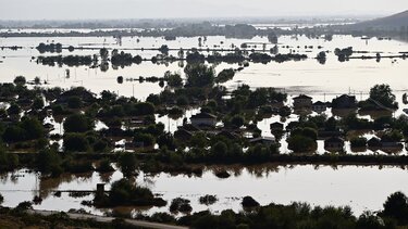 Στα σκαριά υποχρεωτική ασφάλιση ακινήτων και ειδικό τέλος κλιματικής κρίσης