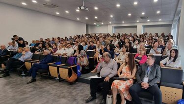 Σε συνέδριο για τις σύγχρονες δομές εκπαίδευσης, ο Γ. Σέγκος