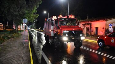 Πυροσβεστική: 110 κλήσεις λόγω ισχυρών ανέμων και βροχοπτώσεων