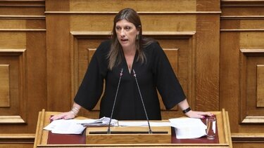 Ζωή Κωνσταντοπούλου: «Σας παρακαλούμε πάρα πολύ, μην μας μεταρρυθμίζετε, μην μας σώζετε!»