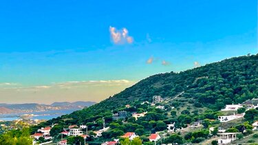 Εξοχικές κατοικίες: Το νέο τοπίο οικιστικών αναπτύξεων στα αστικά κέντρα 