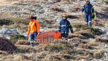 Με ελικόπτερο απεγκλωβίστηκε τραυματίας από το όρος Δίρφυς - Βίντεο