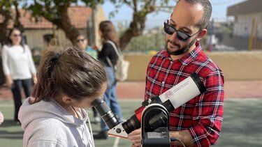 Μαθητές παρατήρησαν τον Ήλιο μέσα από ηλιακό τηλεσκόπιο