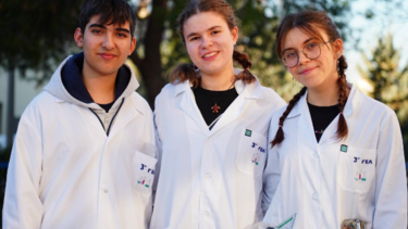 Τους… πάνε τα πειράματα! Μαθητές του Ηρακλείου με άσπρες ποδιές και διακρίσεις!