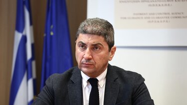 Στη Βουλή η τροπολογία για προτεραιότητα σε αγρότες και βιομηχανία για διμερείς συμβάσεις προμήθειας ηλεκτρικής ενέργειας