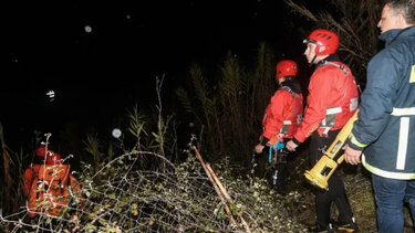 Ευρυτανία: Μεγάλη επιχείρηση εντοπισμού ατόμου που έπεσε σε γκρεμό κοντά στη μονή Προυσού