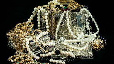 Διάρρηξη με λεία μαμούθ σε βίλα στην Κηφισιά 