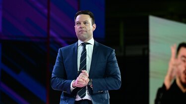 Επίθεση του ΣΥΡΙΖΑ στην κυβέρνηση για τα email στους απόδημους