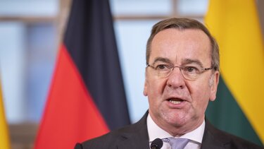 Γερμανός Υπ. Άμυνας από Χανιά: "Ελλάδα και Γερμανία παράδειγμα για τις ναυτικές δυνατότητες της ΕΕ" 