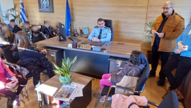 Η "ανάκριση" μαθητών σε αστυνομικούς