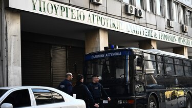 Λήξη συναγερμού στο υπουργείο Αγροτικής Ανάπτυξης: Άδειος ο χαρτοφύλακας