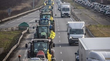 Νέα διαμαρτυρία των αγροτών αύριο στις Βρυξέλλες