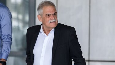 Μάτι: Την άσκηση δίωξης σε βάρος του πρώην υπουργού Νίκου Τόσκα ζήτησε συνήγορος πολυεγκαυματία