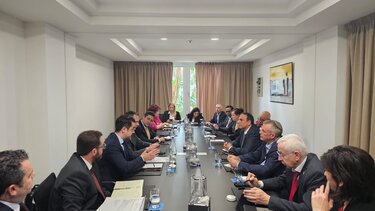 Μάνος Μανουσάκης: Επιτάχυνση της διασύνδεσης με Κύπρο ζήτησε το Ισραήλ