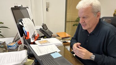 Έκτακτη σύσκεψη του Δημάρχου Αλέξη Καλοκαιρινού για θέματα πρασίνου, παιδικών χαρών και ζητήματα καθημερινότητας