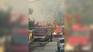 Φωτιά στις Δαφνές - Πληροφορίες ότι ξεκίνησε από... δυναμιτάκι - Φωτογραφίες