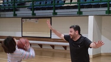 Ο Νίκος Ανδρουλάκης και η γιορτή του πατέρα