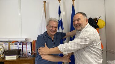 Εγκάρδια συνάντηση του Δημάρχου Ηρακλείου με τον υποψήφιο Ευρωβουλευτή και πρώην Υπουργό Γιάννη Κουράκη