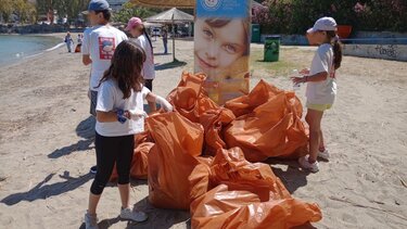 "Το Χαμόγελο του Παιδιού": Μαθητές από όλη την Ελλάδα καθαρίζουν τη Μεσόγειο για 23η χρονιά