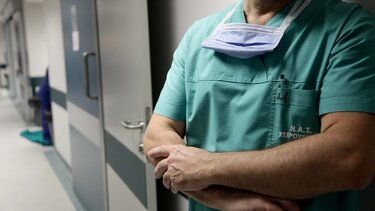 Ανησυχία για την έξαρση κοκκύτη: Τρομακτικά στοιχεία με 320 κρούσματα φέτος, ενώ μόνο 9 πέρυσι