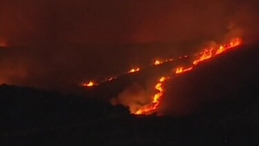 Στην Εύβοια μεταβαίνει ο Β.Κικίλιας -Τραυματίστηκε ελαφρά πυροσβέστης