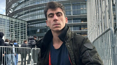 Σάλος με το βίντεο του youtuber ευρωβουλευτή Φειδία Παναγιώτου