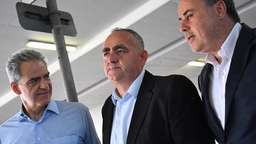 Έφτασε στην Αθήνα ο Φρέντυ Μπελέρης: Θα συναντηθεί με τον Κ. Μητσοτάκη στο Μαξίμου