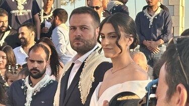 Πάντρεψε τη μοναχοκόρη του ο Χάρης!