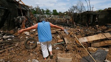 Δύο νεκροί σε ρωσική επίθεση στην Οδησσό - Ενεργειακή υποδομή υπέστη ζημιές στη Ρίβνε