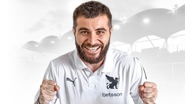 Μέσα ο Σενγκέλια με Ατρόμητο