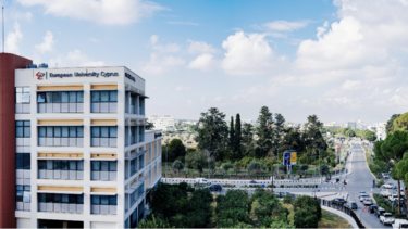 Εξ αποστάσεως εκπαίδευση - η εναλλακτική επιλογή σπουδών στο Ευρωπαϊκό Πανεπιστήμιο Κύπρου