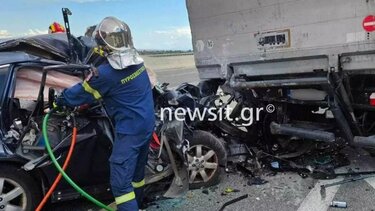 Θανατηφόρο τροχαίο στην Πατρών - Κορίνθου με δύο νεκρούς