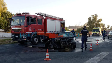 Σμπαράλια τα αυτοκίνητα μετά την σφοδρή σύγκρουση - Νέο τροχαίο στην Κρήτη