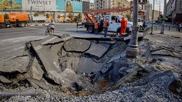 Νεκροί και τραυματίες στην επίθεση της Ρωσίας στο Χάρκοβο της Ουκρανίας 