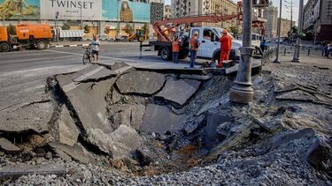 Τουλάχιστον 21 τραυματίες, μεταξύ αυτών ανήλικοι, στο ρωσικό πλήγμα στο Χάρκοβο