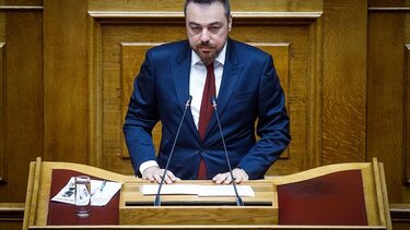 Παρασύρης: Να μην περιμένουν αποζημιώσεις οι αγρότες για την ξηρασία στις ελιές