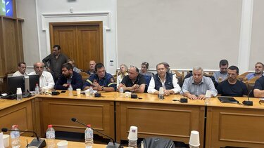 Συντονισμός φορέων για τη "θωράκιση" της Κρήτης ενόψει του χειμώνα