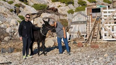 Κυρά Ρηνιώ, Κίναρος