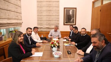 Υπογραφές για την αποκατάσταση δρόμων στο Μαλεβίζι