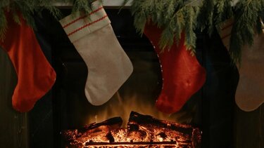 κάλτσες στο τζάκι