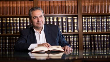 Νίκος Κ. Σκουλάς