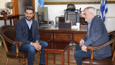 Στους Δημάρχους Χανίων και Γαύδου ο Ευρωβουλευτής του Κ.Κ.Ε., Κώστας Παπαδάκης