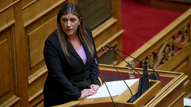 η Ζωή Κωνσταντοπούλου στη Βουλή
