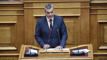 Χάρης Μαμουλάκης