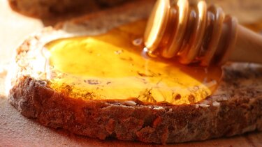 Μέλι, Ψωμί